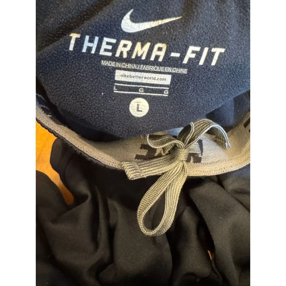 Men’s Nike Therma fit joggers size L black